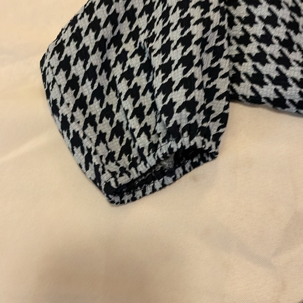Blouse - Picture 2 of 4